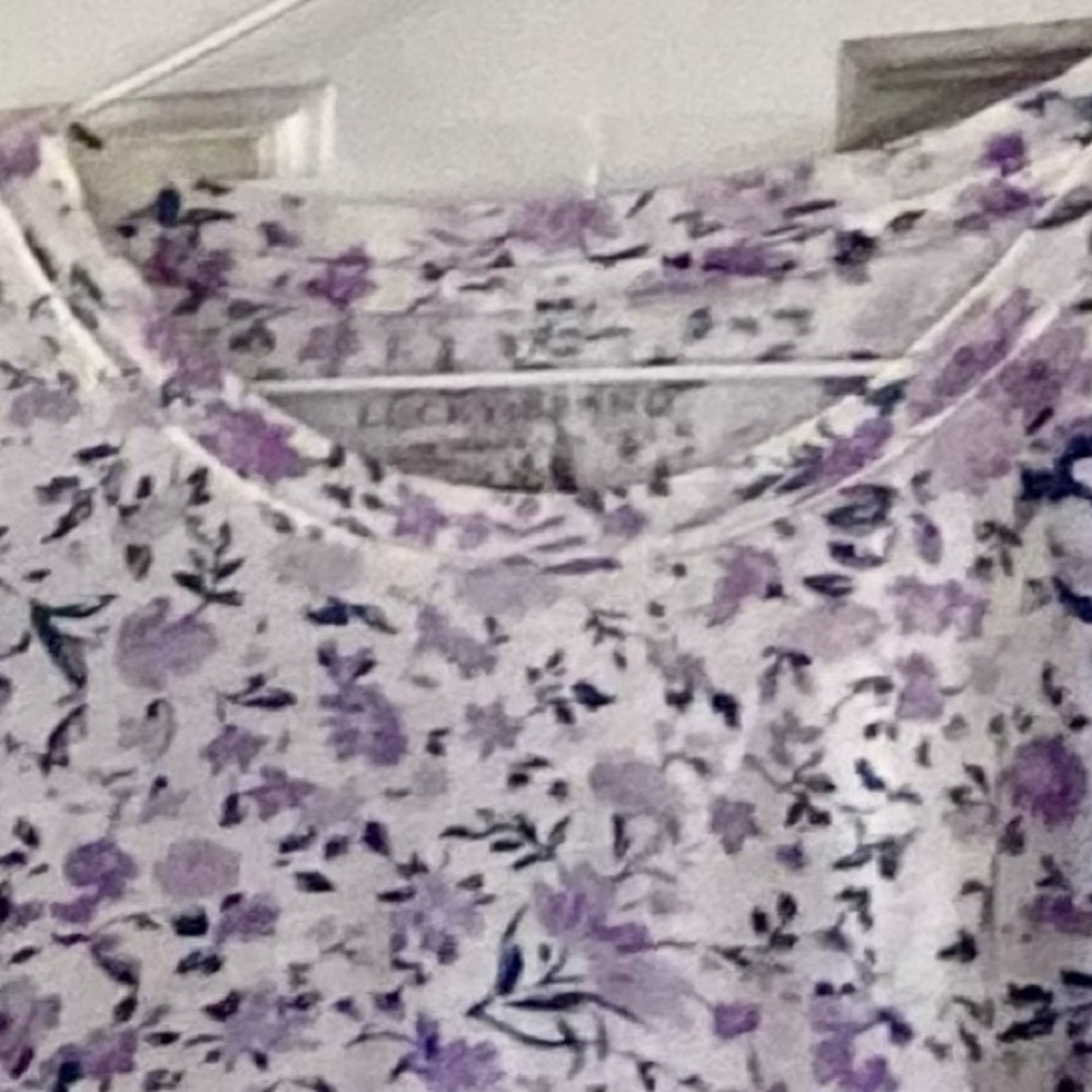 Lucky brand lavender/white floral T